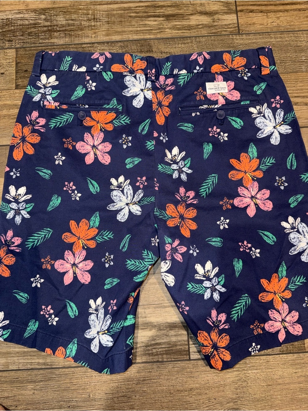 Men’s Vineyard Vines Pre-Owned Size 32 - Picture 4 of 4